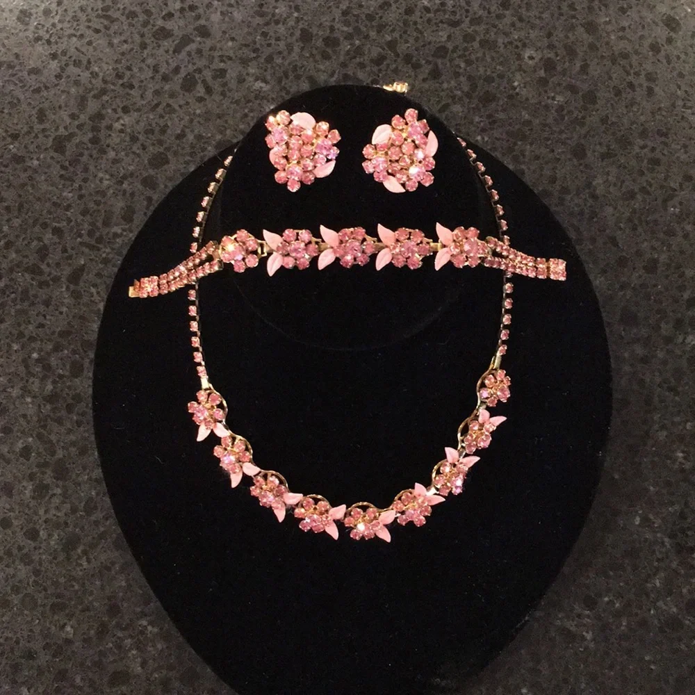 Vintage Weiss Jewelry Set